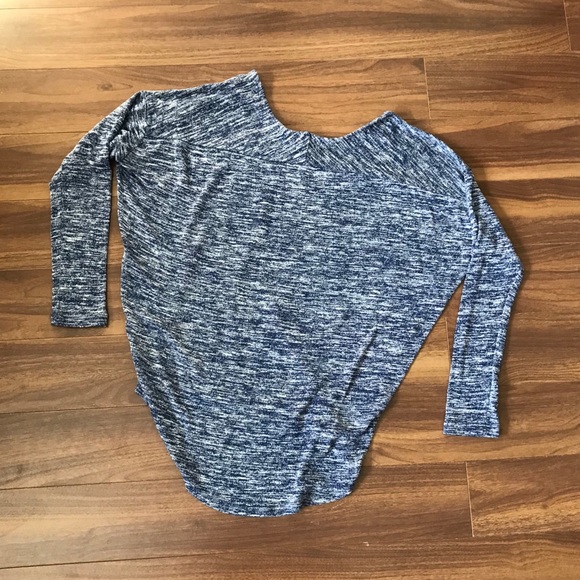 Large blue long sleeved top - Picture 4 of 5